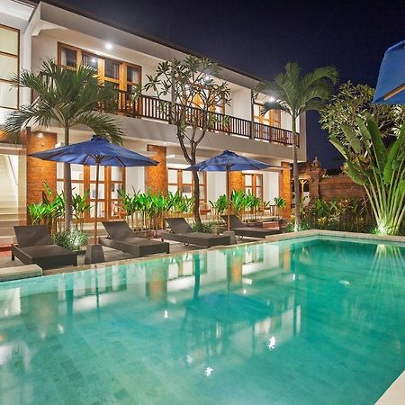 Sahadewa Suites Residence Kerobokan Exteriér fotografie